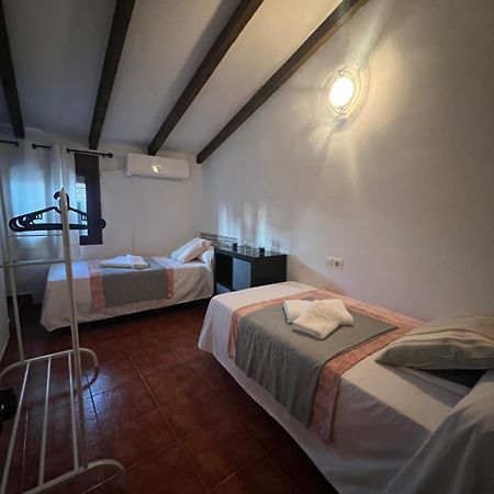 Casa Pancho Villa Zahara De La Sierra Eksteriør billede