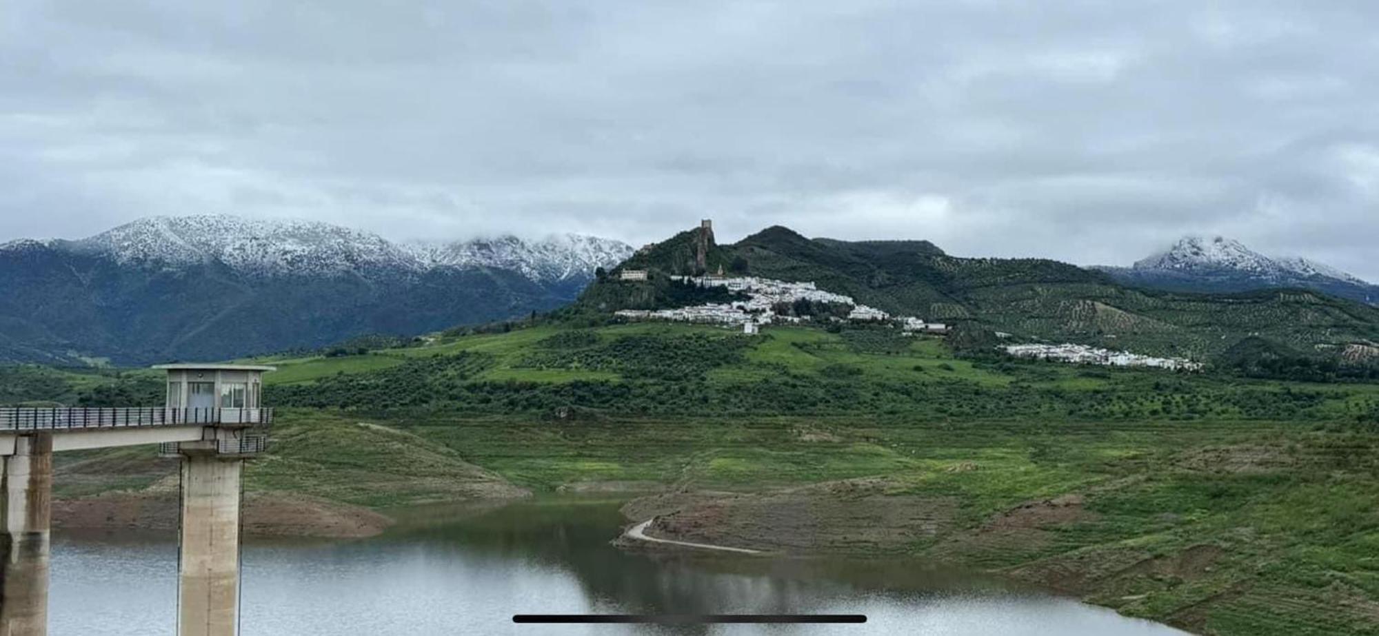 Casa Pancho Villa Zahara De La Sierra Eksteriør billede