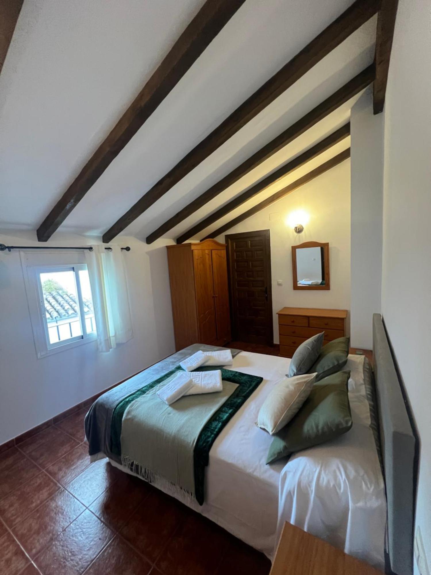 Casa Pancho Villa Zahara De La Sierra Eksteriør billede