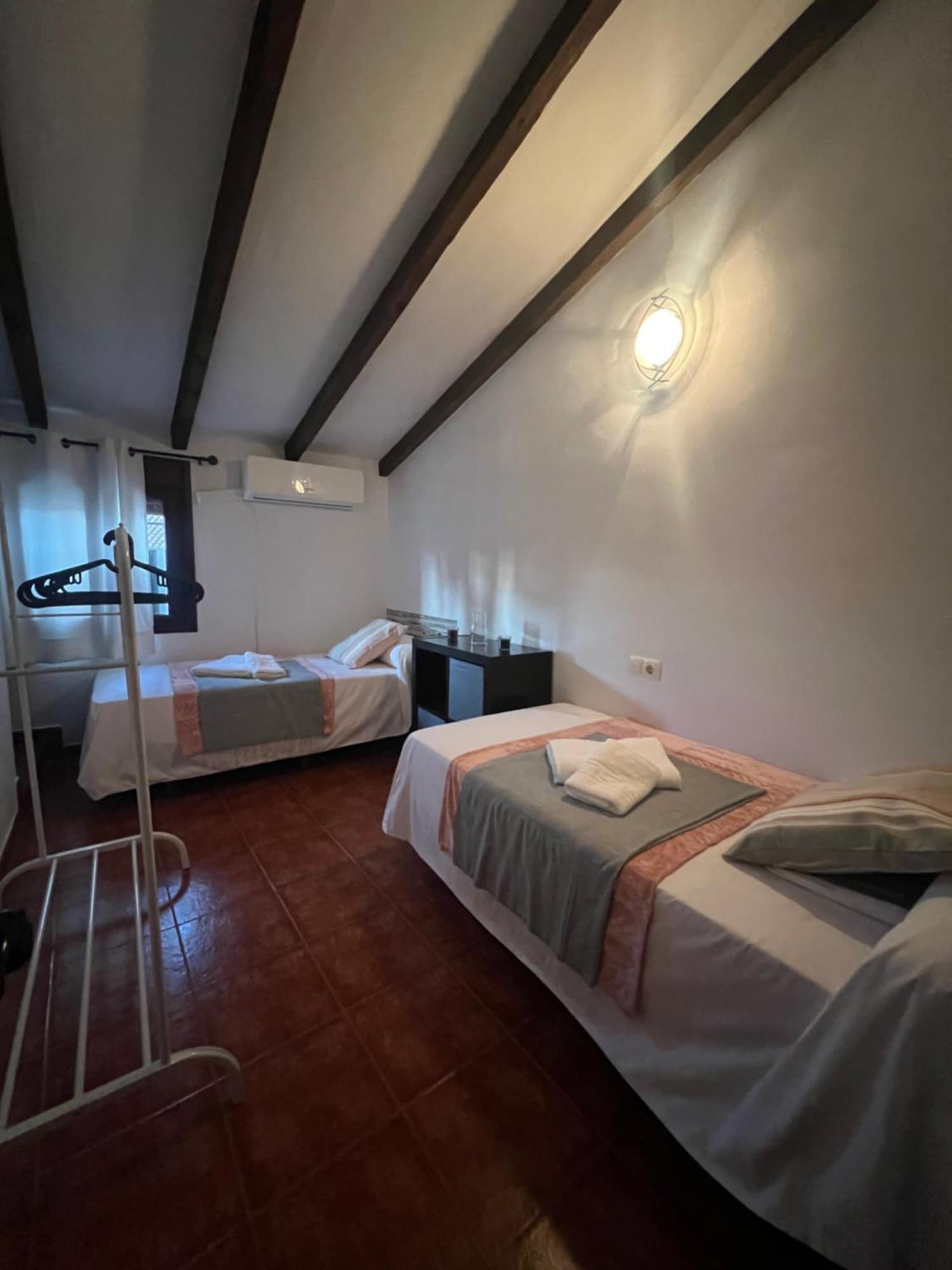 Casa Pancho Villa Zahara De La Sierra Eksteriør billede